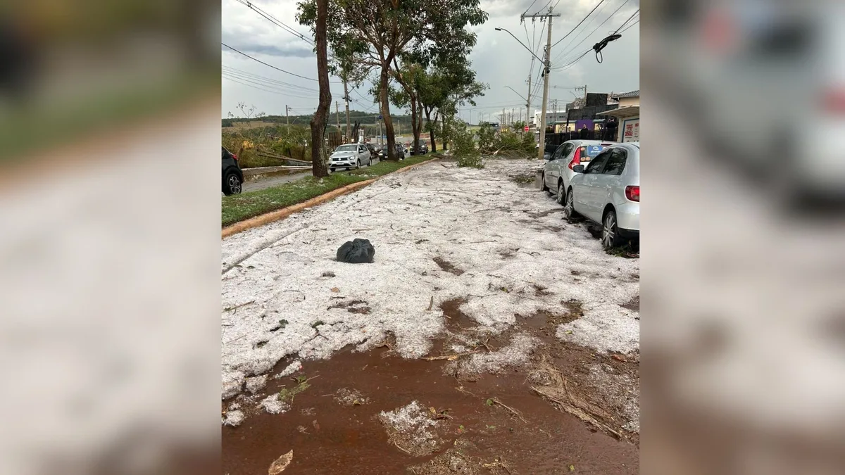 Sacramento decreta estado de emergência após temporal com granizo e enxurradas; veja vídeos de estragos