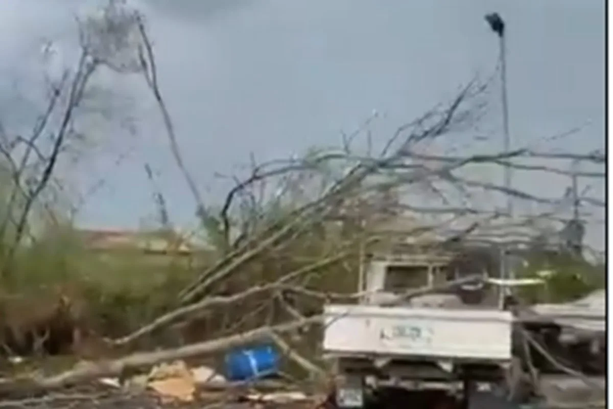Tornado deixa ao menos 39 feridos na França e 300 casas afetadas