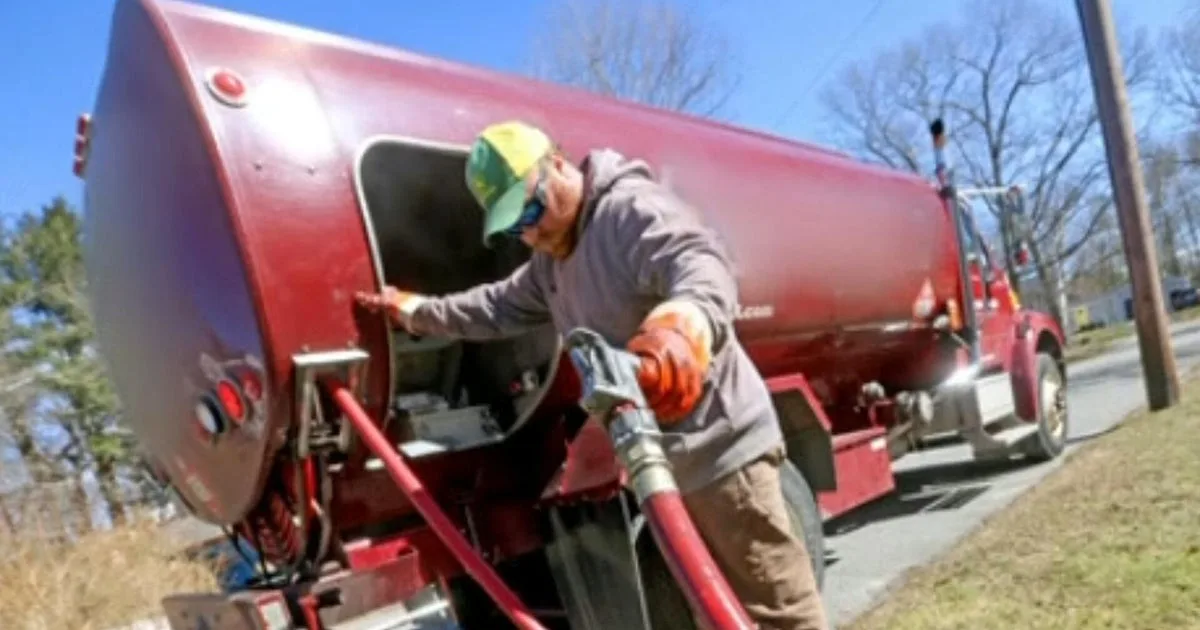 Maine couple forced to choose food or heat as oil prices skyrocket