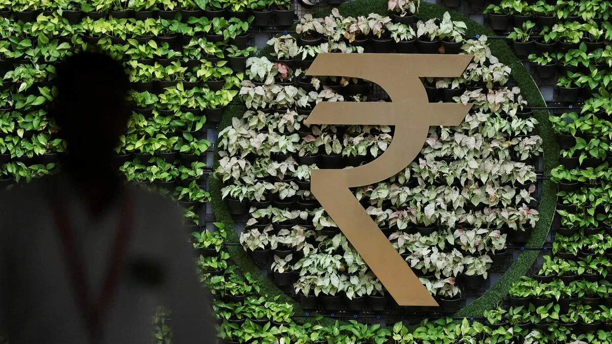 Rupee settles 3 paise lower at 95.94 against U.S. dollar after breaching 96 level