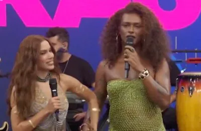 Liniker enaltece Anitta ao falar sobre carreira como cantora no Brasil: “Caminho é muito aberto por você”
