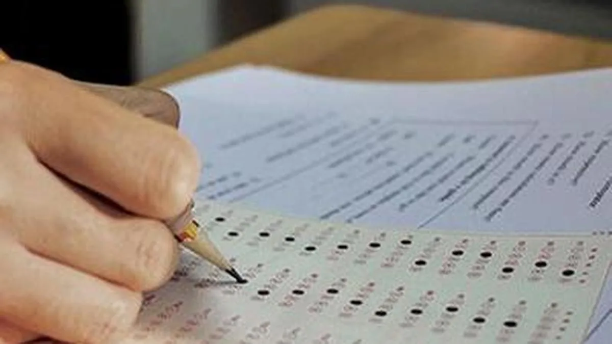 AIDSO opposes 50% hike in PU examination fees