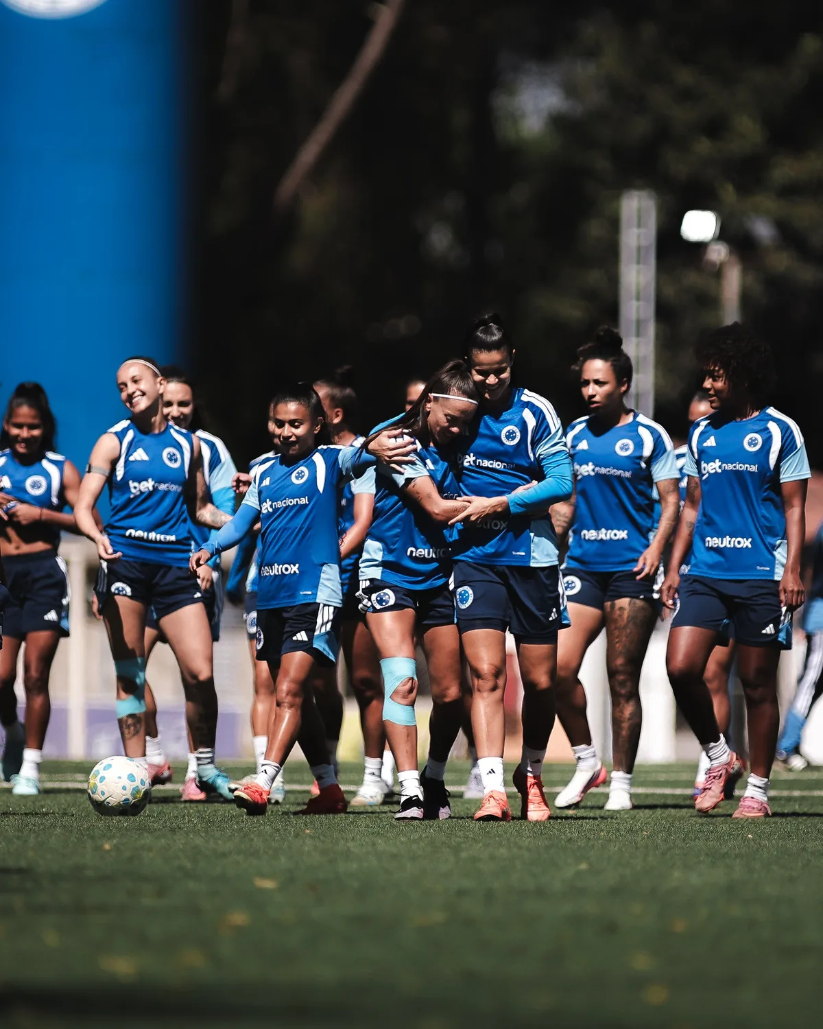 Um ano após vice, Cruzeiro joga para evitar queda precoce no Brasileiro Feminino; veja contas