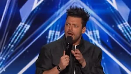 Malgré son succès lors des auditions, Kev Adams a été éliminé de l'émission "America's Got Talent"