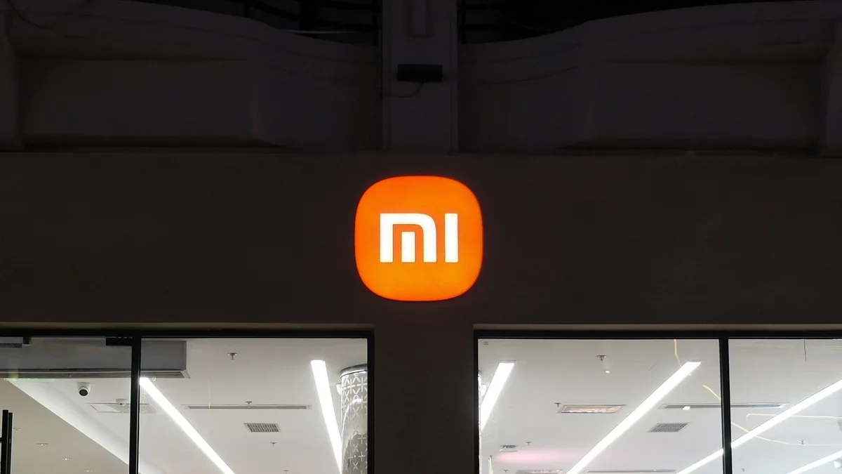 Xiaomi 18 Fold: vídeo mostra novo celular dobrável antes do anúncio