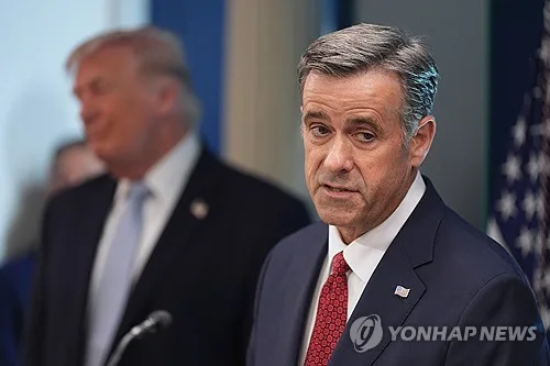 "CIA국장, 러시아에 절망적 전황 전하며 종전협상 촉구"