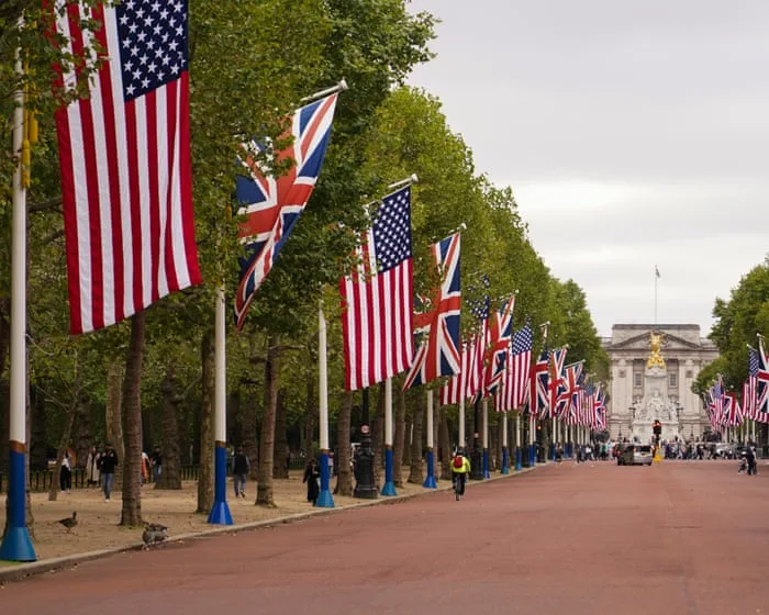 Many Americans live in the UK – but few vote back home. This year, that must change | Kathryn Sikkink