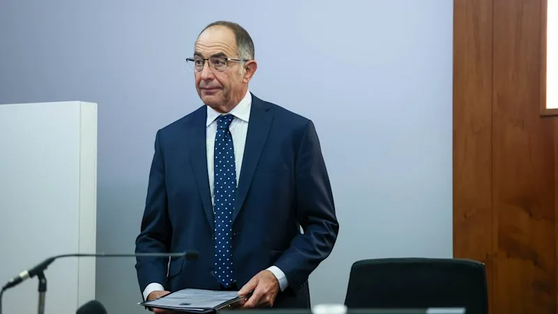 Seven construction giants singled out in royal commission; Bombshell Allan briefing flagged
