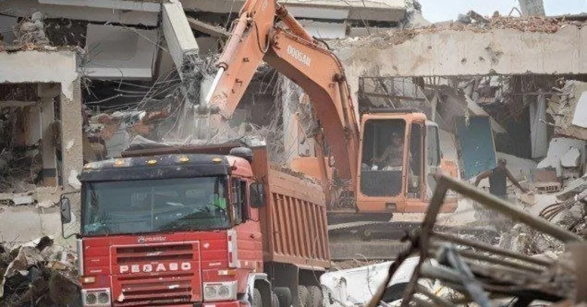 Minecosocialismo dice que «reutilizará los 2,1 millones de toneladas de escombros»