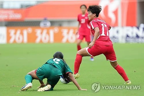 [아시안게임] 북한 여자축구, 첫판부터 소나기 골…방글라데시에 10-0 승리