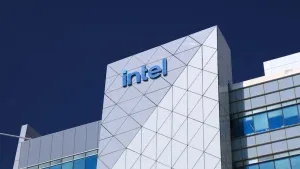 Intel segue a fila dos grandes investimentos em IA e levanta US$ 20 bi em ações para brigar com TSMC