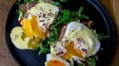 Under-fives and pregnant women told to avoid runny eggs when eating out over salmonella risk