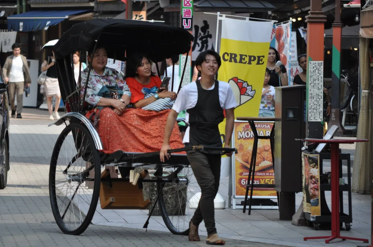 A day in the life of an Asakusa rickshaw driver