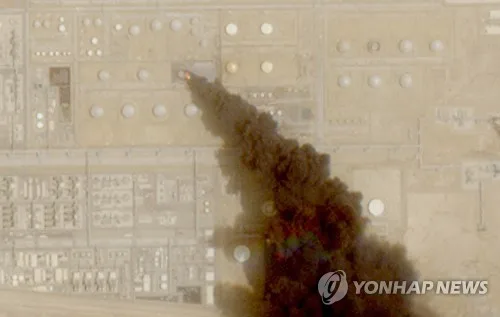 '난타전' 사우디-후티, 석유시설 공습 맞경고