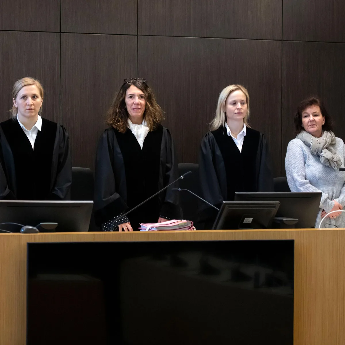 Rechtswesen - Bundesjustizministerin Hubig kündigt für kommende Woche Gesetzentwurf an, um Extremisten als Schöffen zu verhindern