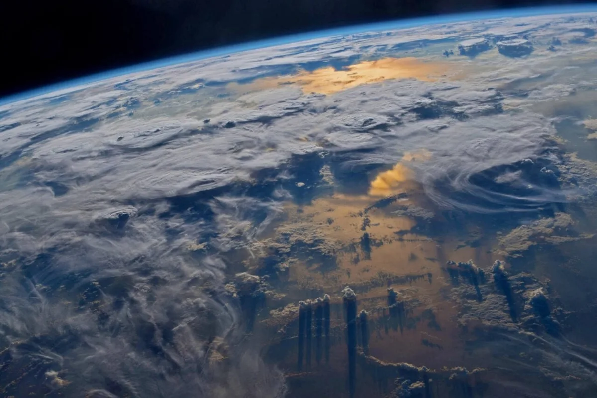 Something Deep Inside Earth Keeps Messing With the Length of Our Days