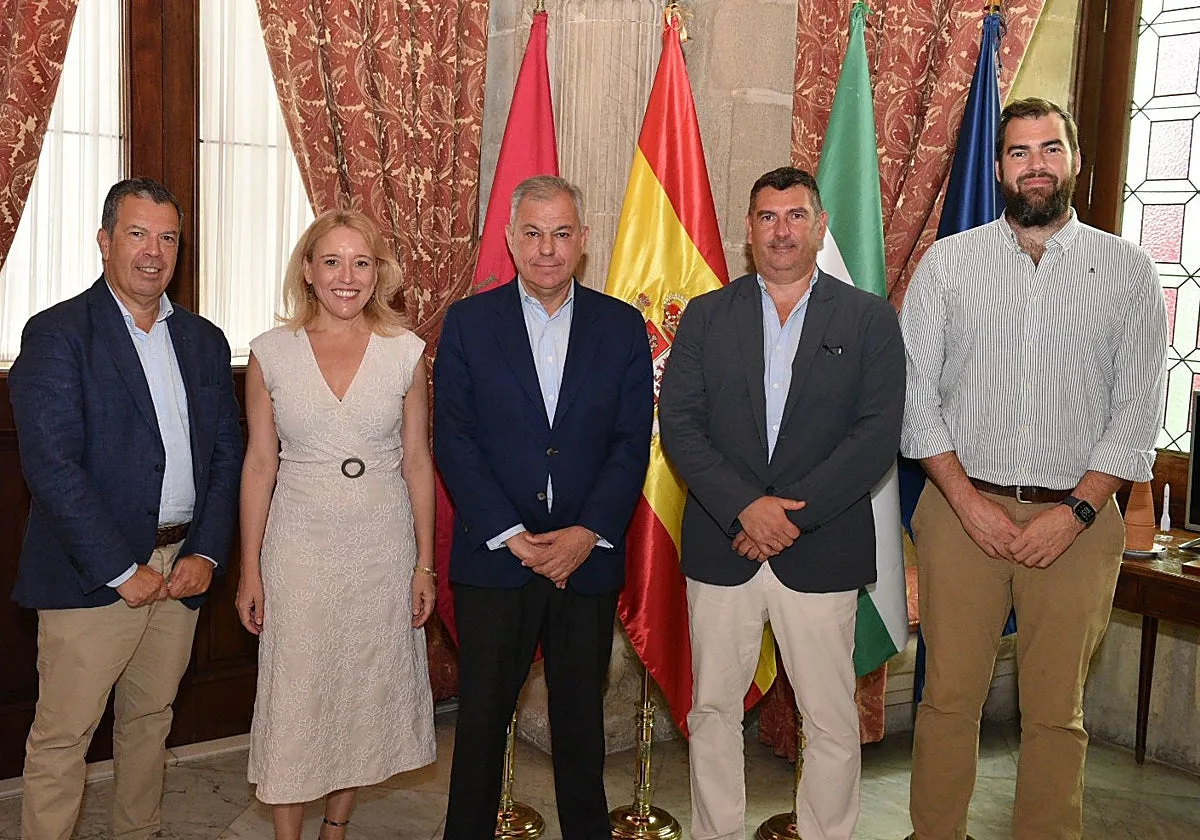 El Ayuntamiento respalda el debut del Cajasol Sevilla BM Proin en la Asobal con una subvención de 300.000 euros