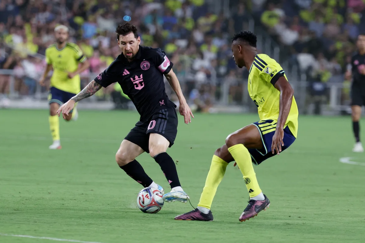 Mientras esperan el permiso para el Kily González, el Inter Miami de Lionel Messi recibirá al líder Nashville por la MLS: hora, TV y formaciones