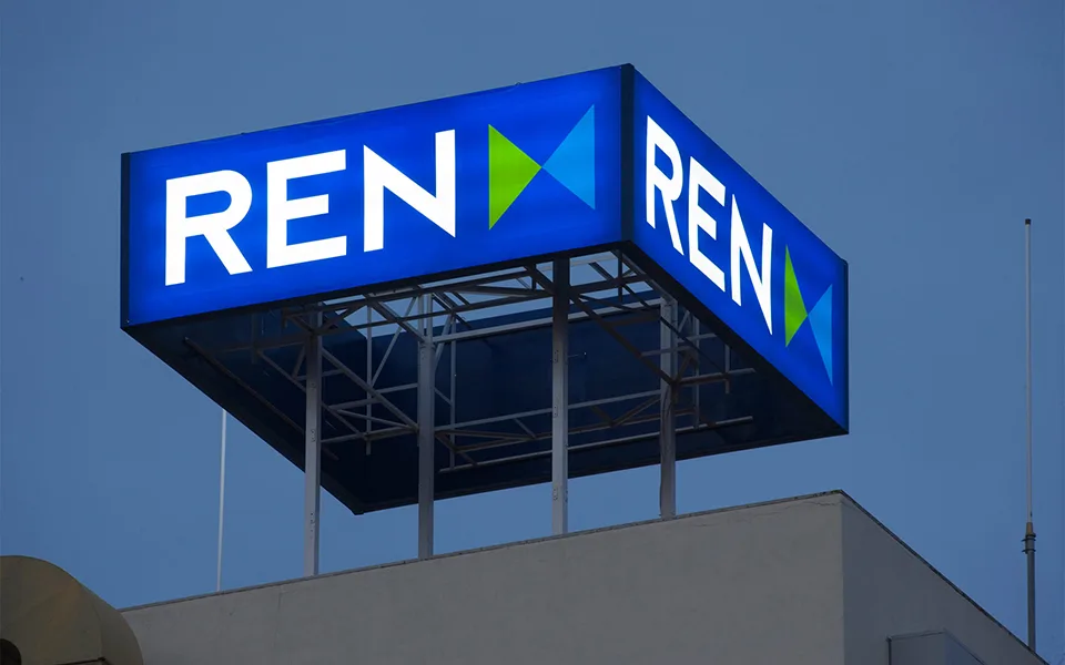REN compara bem com congéneres, mesmo com prémio que o Estado vai pagar