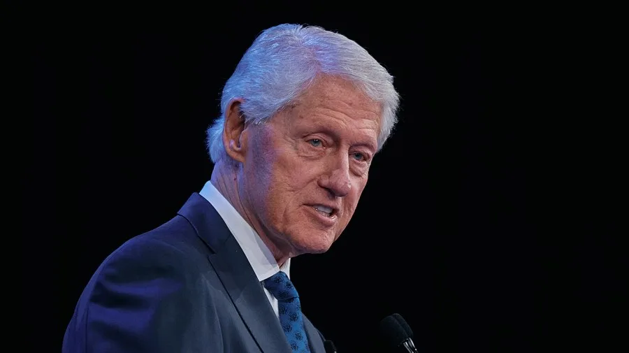 Bill Clinton knocks Trump over arch, Kennedy Center moves