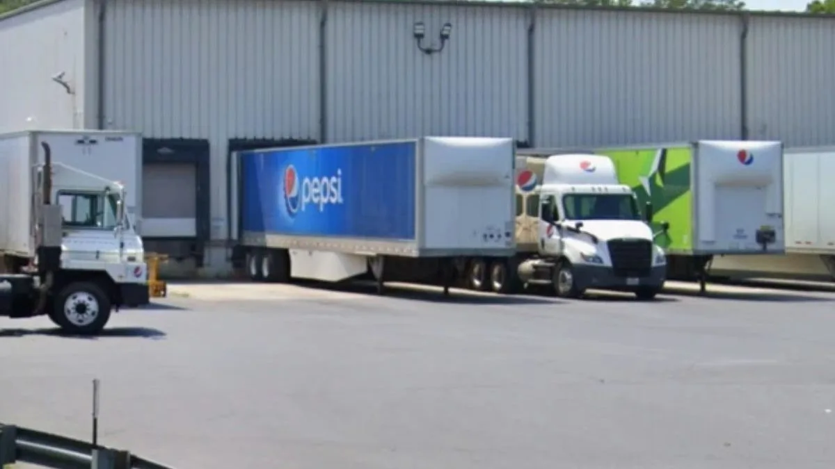 Pepsi demite 98 trabalhadores de uma só vez e cidade cobra respostas sobre futuro da fábrica histórica
