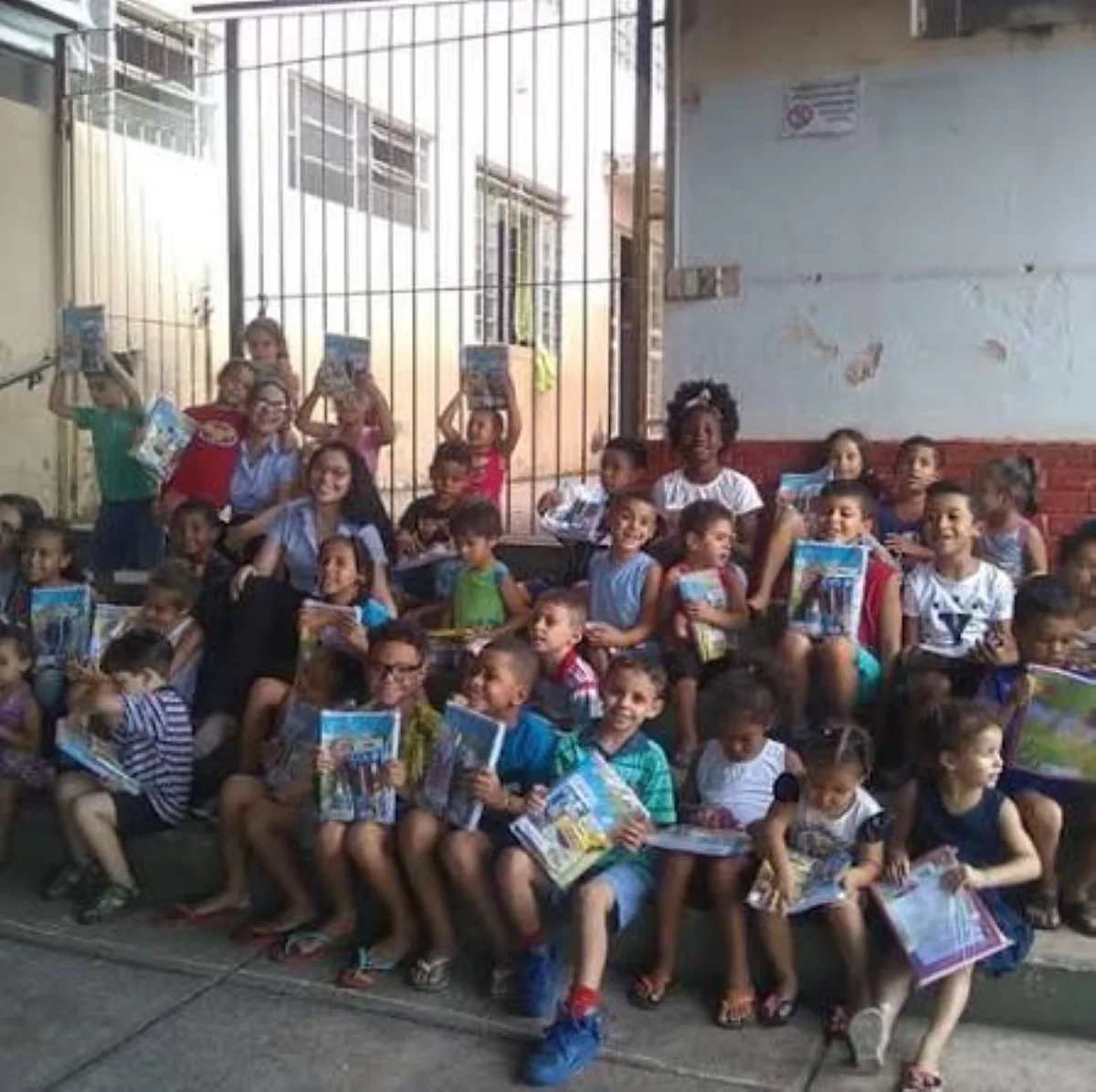 Dia das Crianças: saiba como doar roupas e brinquedos para casas de acolhimento em Divinópolis