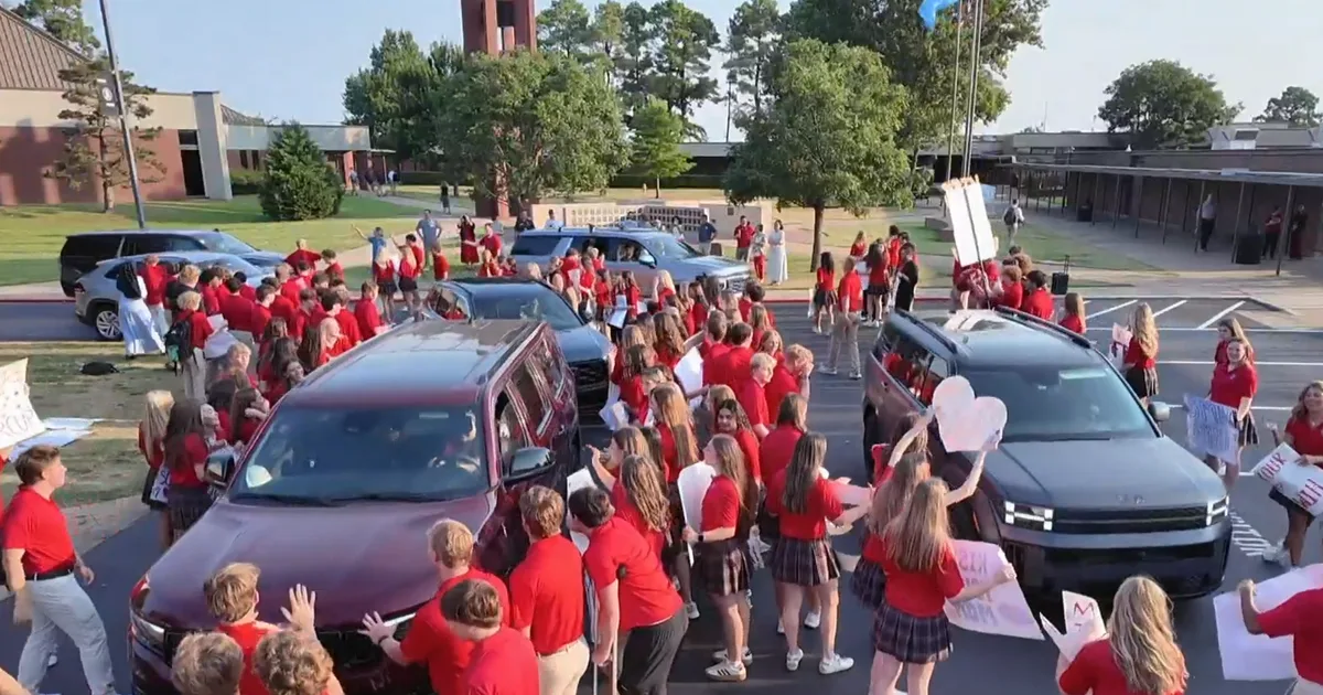 Why freshmen at one high school give their mothers a goodbye kiss on their first day