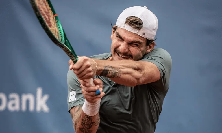 Carol Meligeni e Nauhany Silva vencem na estreia do ITF W35 de Barueri