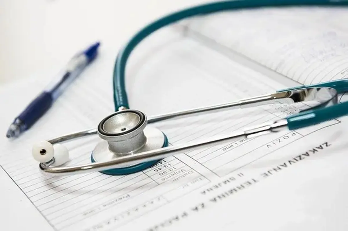 Justiça mantém demissão por justa causa de pastor que entregou 88 atestados