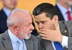 Com parafuso da cadeira frouxo, Alcolumbre corre para votar 6x1