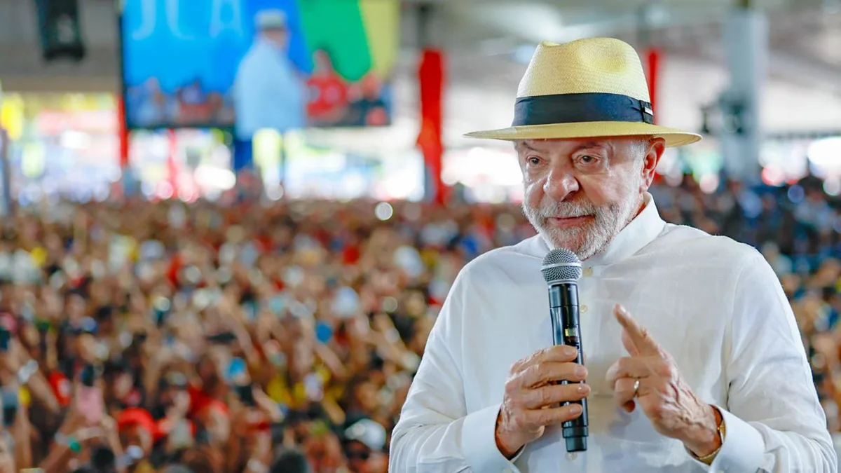 Novas revelações sobre Lulinha e Marcola incomodam Lula, e PT vai usar contato entre Vorcaro e Flávio Bolsonaro para contra-atacar