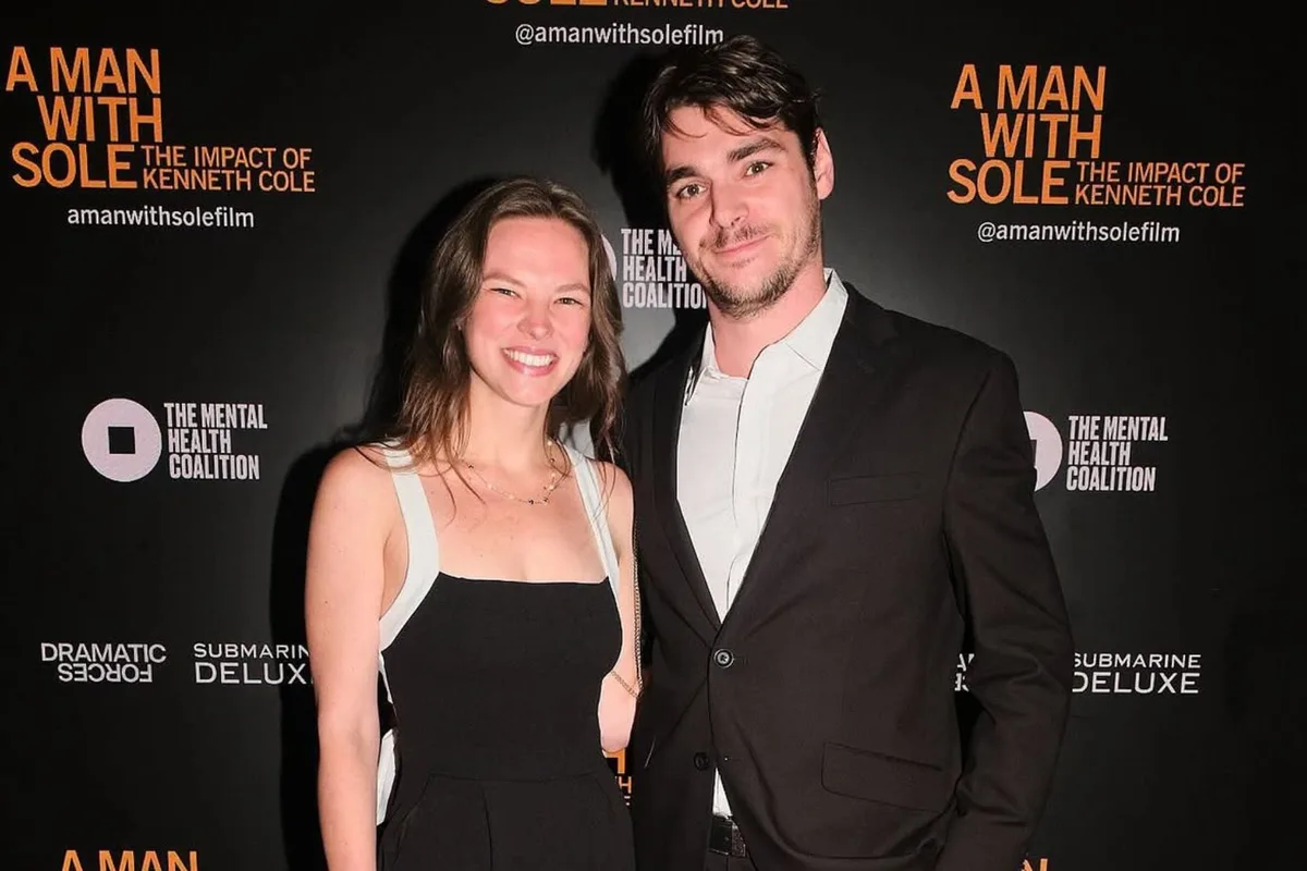 La historia de amor de RJ Mitte: “Estoy encantado de haber encontrado a mi alma gemela, mi compañera de vida”