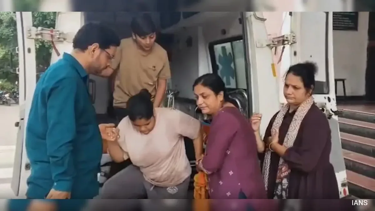 3 Injured In Crowd Rush At Madhya Pradesh's Nagchandreshwar Temple