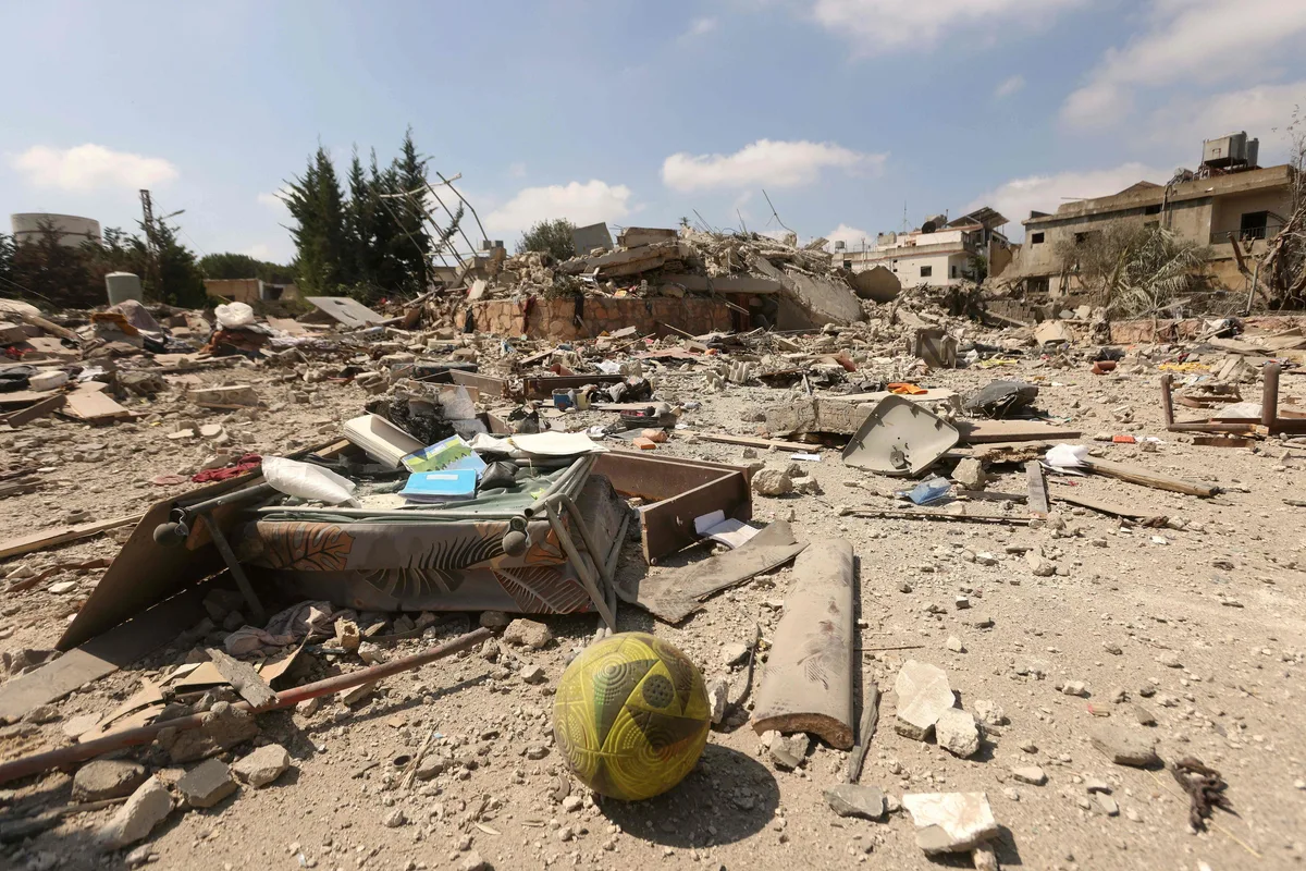 Israel afirma haber destruido infraestructuras subterráneas de Hizbulá en el sur del Líbano