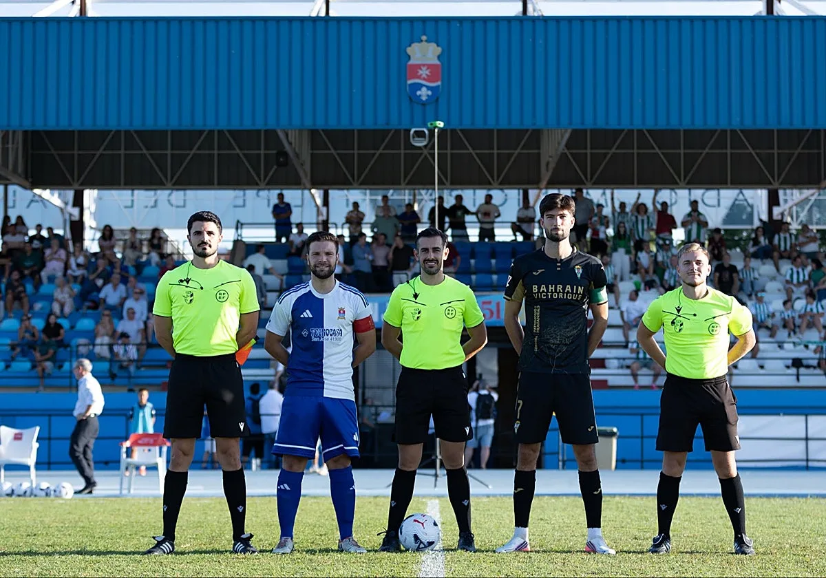 El Córdoba CF supera con apuros a la AD San José en un ensayo con protagonismo de los menos habituales (1-2)