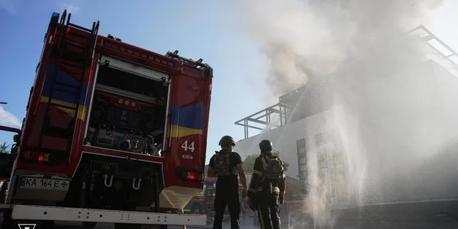 EN DIRECT, guerre en Ukraine : nouvelle attaque russe à Kiev, après celles de la nuit qui ont fait au moins 15 morts, selon les autorités ukrainiennes