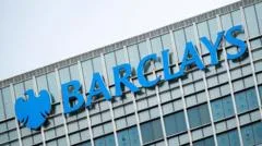 Thousands of Barclays staff call for back-to-office rule reversal