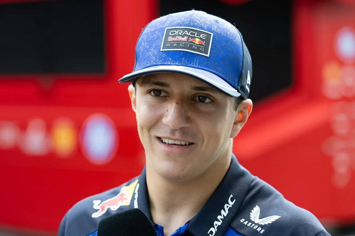 F1: Hadjar atualiza sobre lesão e mira retorno na Itália