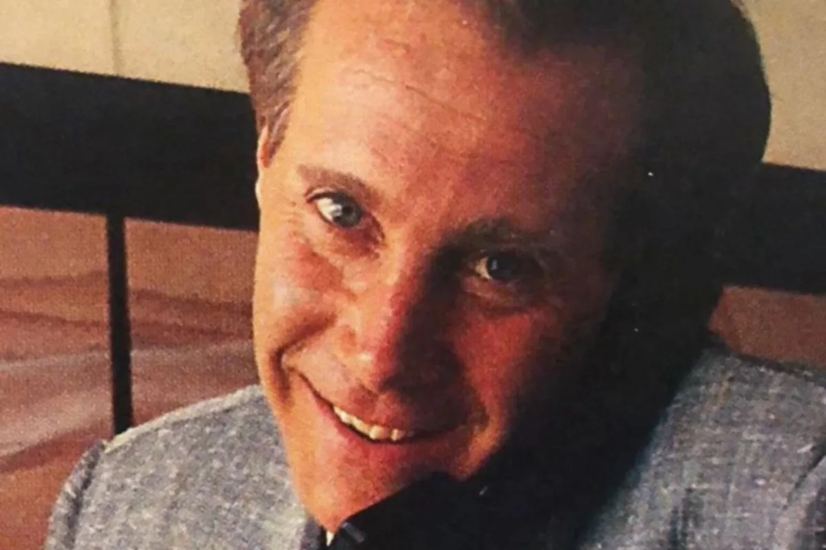 A 30 años de la muerte de Leonardo Simons: el peso del deshonor y las 3 cartas de despedida