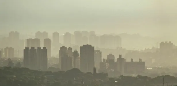Poluição do ar altera tecidos bucais e agrava periodontite