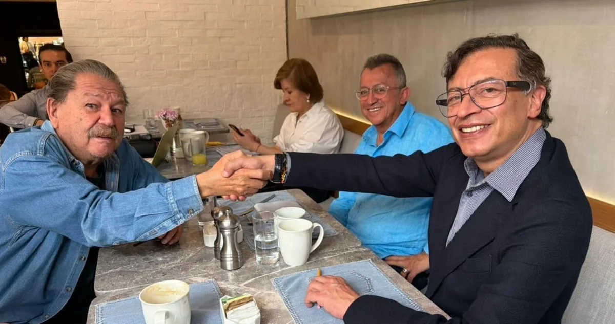 Viaje de Gustavo Petro a México: el expresidente abrió su agenda académica con una conferencia y reveló sus planes en el país