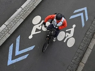 À vélo, quelle vitesse faut-il respecter sur les pistes cyclables ? Ouest-France vous répond