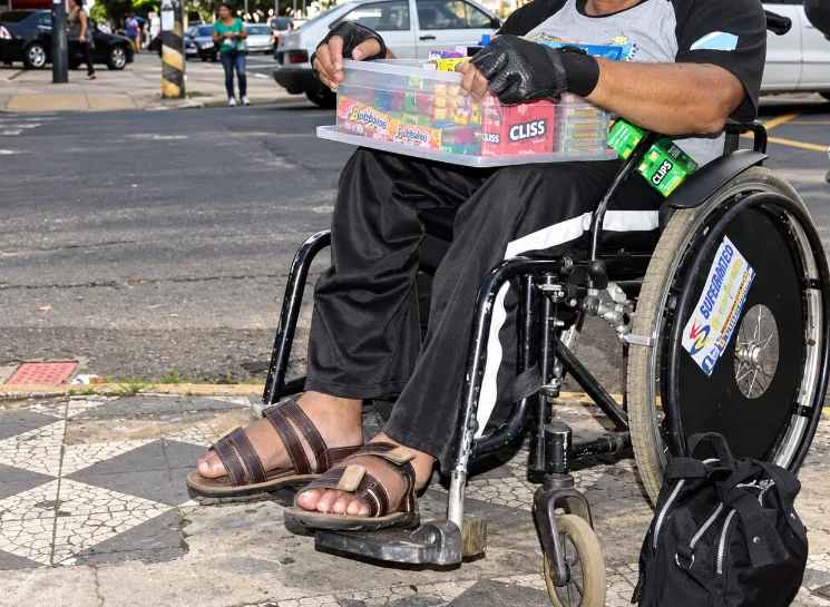 Só 32% das pessoas com deficiência em MS estão empregadas, aponta IBGE