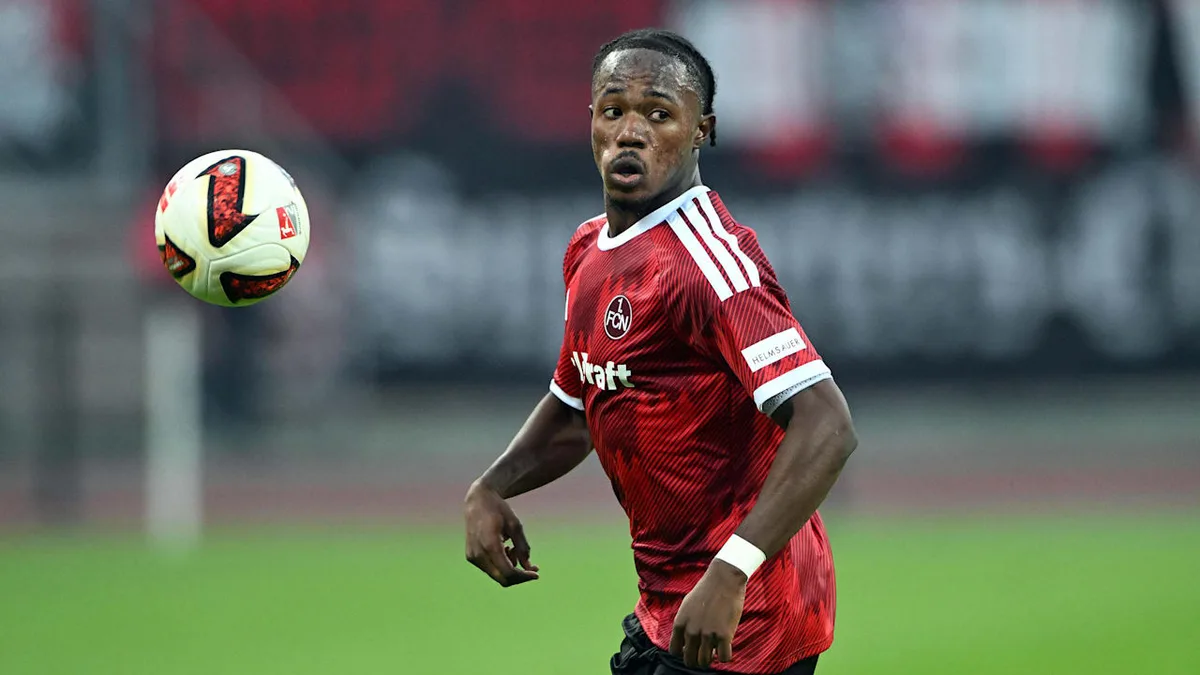 Sky Italia berichtet - FCN-Star Zoma für Italien nominiert