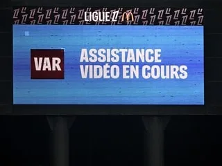 « Aberrant », « Ça interpelle » : l’absence de VAR en Ligue 2 n’est pas au goût des entraîneurs