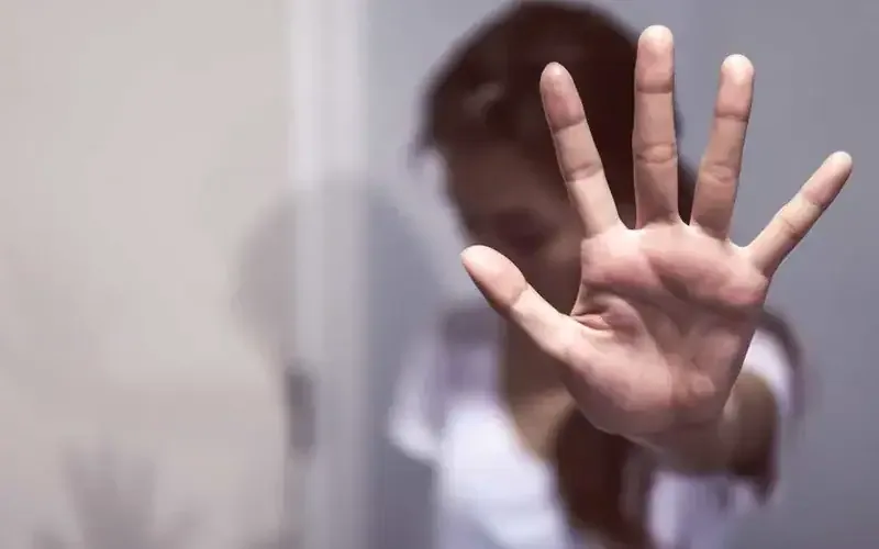 Vítimas de violência doméstica no AC podem pedir medida protetiva sem ir à delegacia