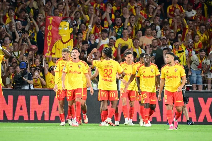 « On a montré aux gens qu'on était capables de gagner » : Le RC Lens s'avance dans cette nouvelle saison de Ligue 1 avec un nouveau statut que le club réfute