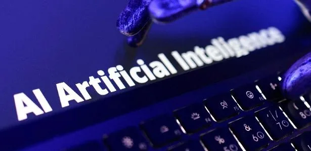 Executivo da Microsoft chama coleta para IA de 'maior roubo da história'