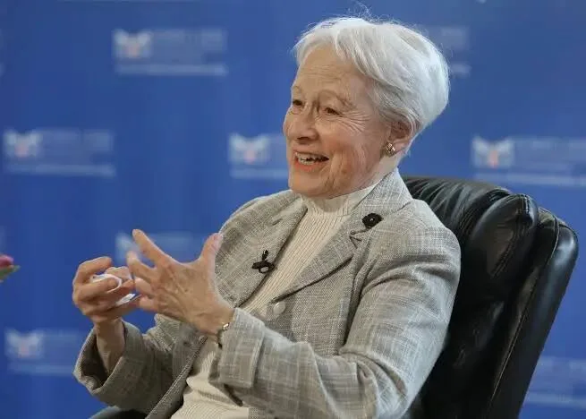 Murió Nancy Landon Kassebaum Baker, la primera mujer que representó a Kansas en el Senado de Estados Unidos
