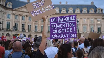 Loi intégrale contre les violences sexuelles : la Ciivise demande que l'accès au parcours de soins soit étendu aux adultes victimes dans leur enfance